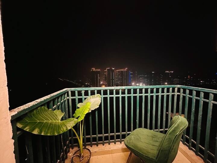 Abyss By Mulberry Homestays  Luxe Stays In Noida x Solis Nature