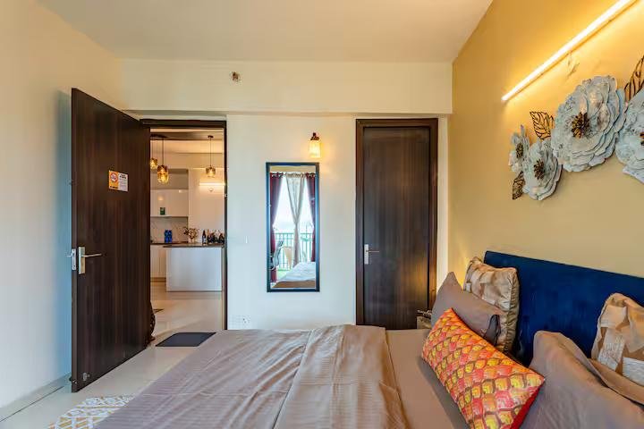 De Amour | Elegant Premium Stay | (NCR) x Solis Nature