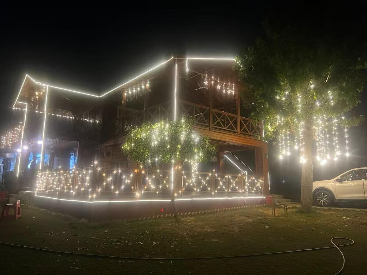 Wooden Cottage - 2 Bedroom (NCR) x Solis Nature
