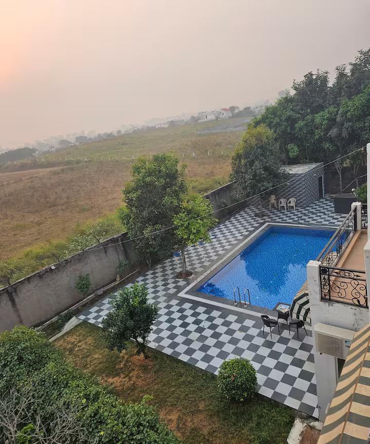 Ekant Farm (NCR) x Solis Nature