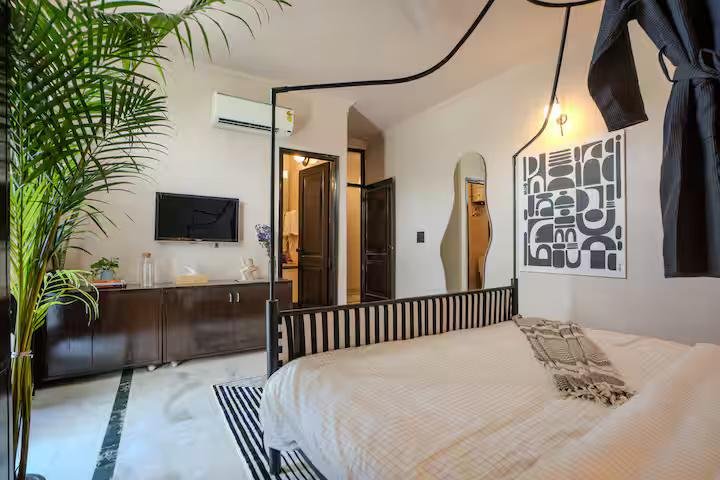 Ultra Luxury 3BR Apartment with Private Cinema (NCR) x Solis Nature