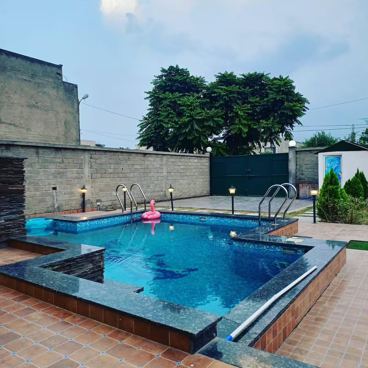 GREYSToNE ViLLA,Swiming Pool,3BHK Private, Snooker x Solis Nature