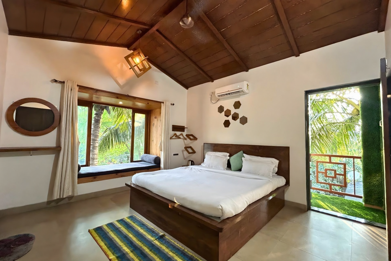Blue Leaf Villa 3BHK, Alibaug x Solis Nature