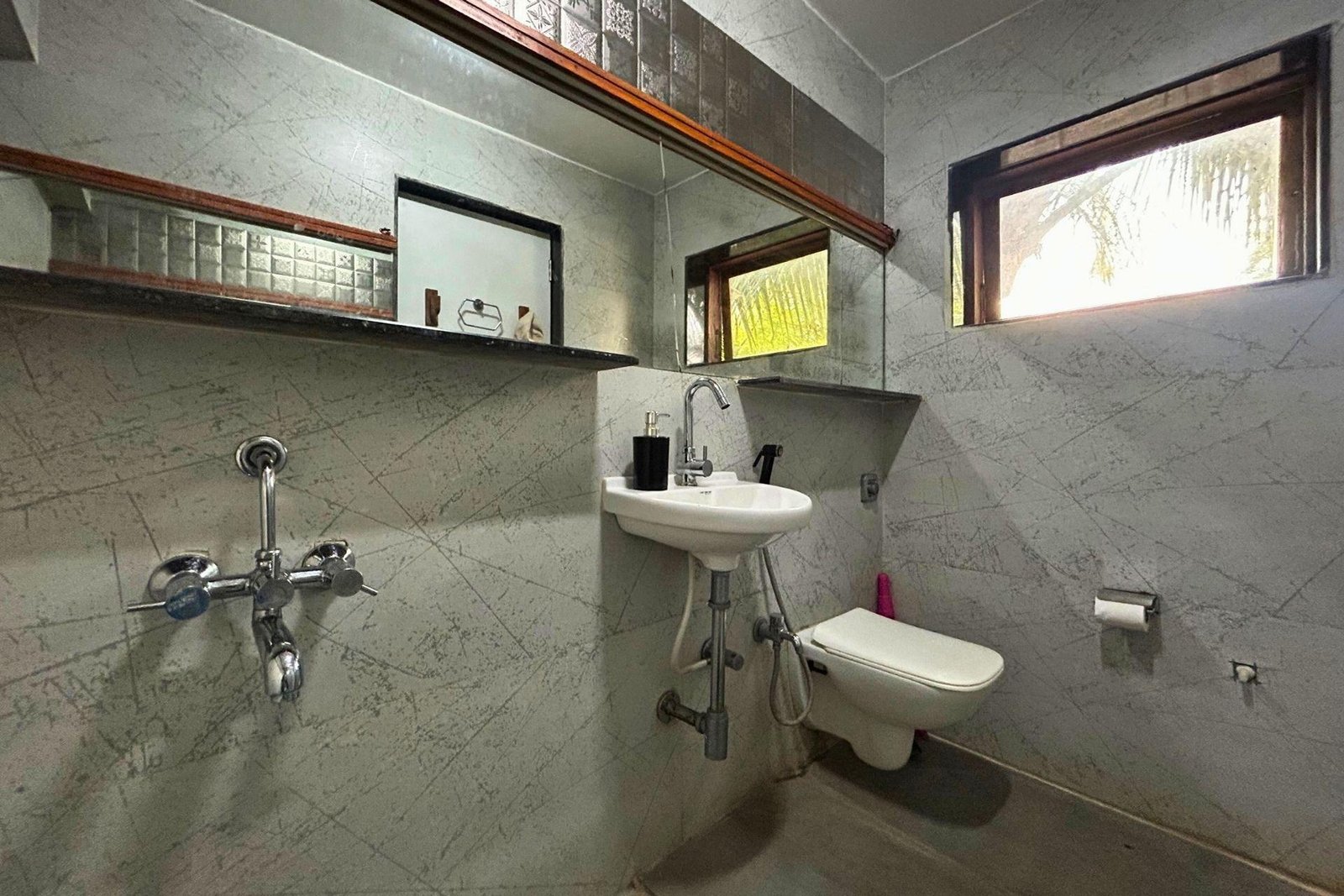 Blue Leaf Villa 3BHK, Alibaug x Solis Nature