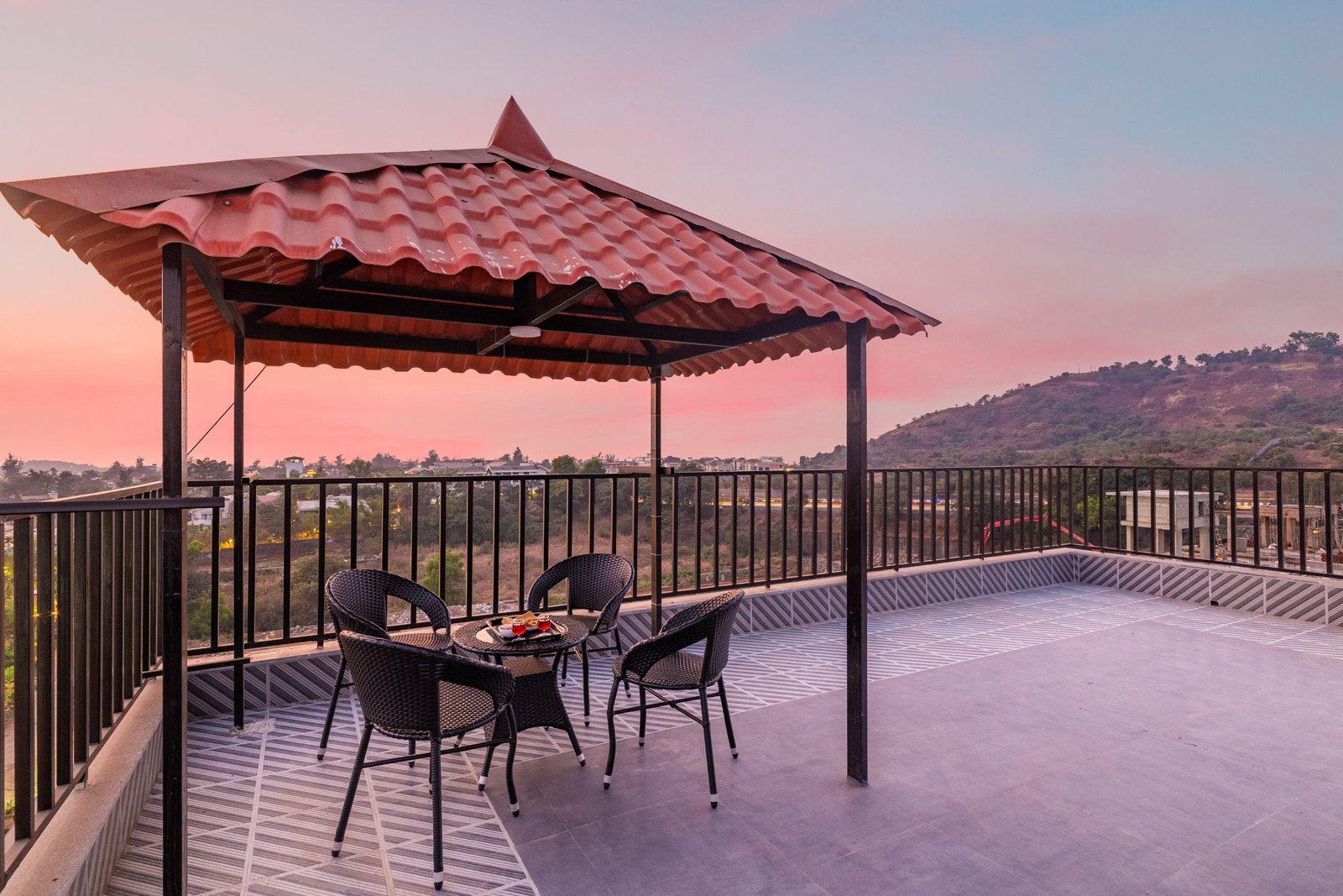 villa 30 Emerald 4BHK x Solis Nature