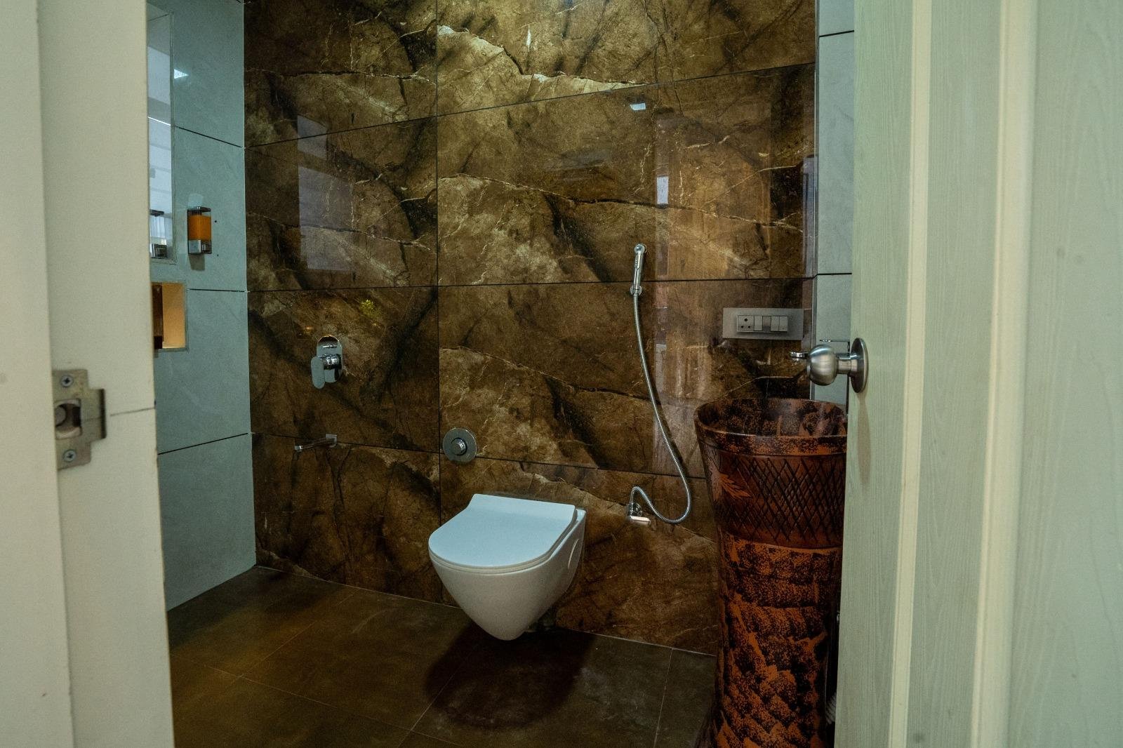 Moonstone 4BHK x Solis Nature