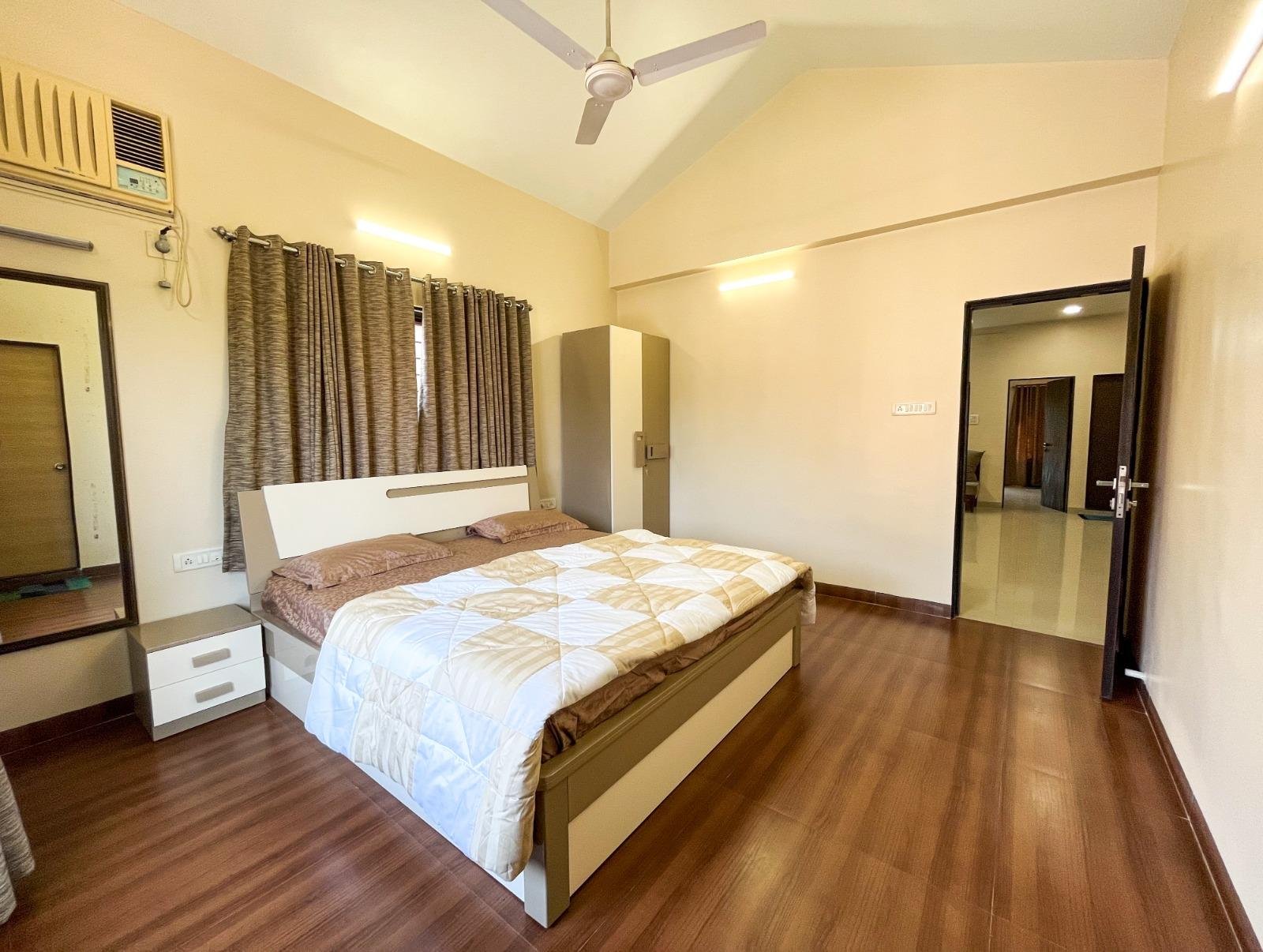 Labdhi 8BHK x Solis Nature