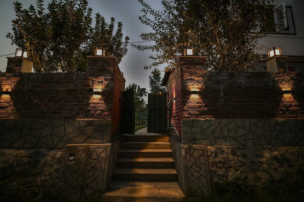 Aubiz Villa's Residential Suite x Solis Nature