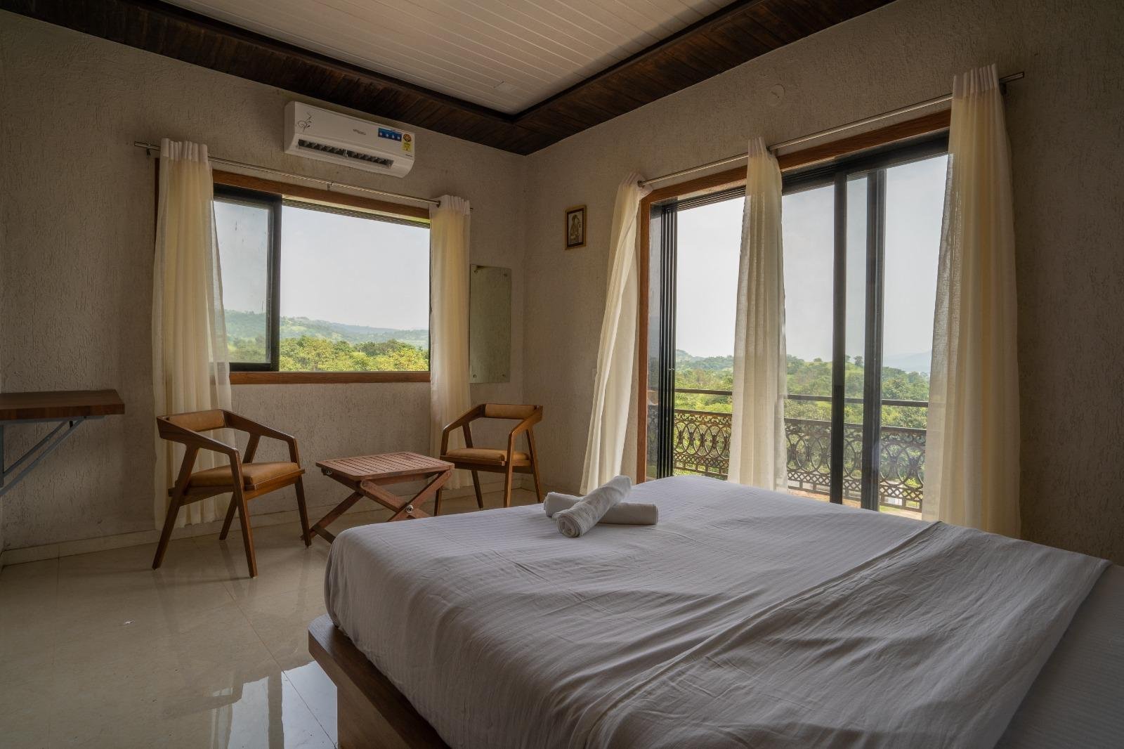 By the Foothills 7BHK x Solis Nature