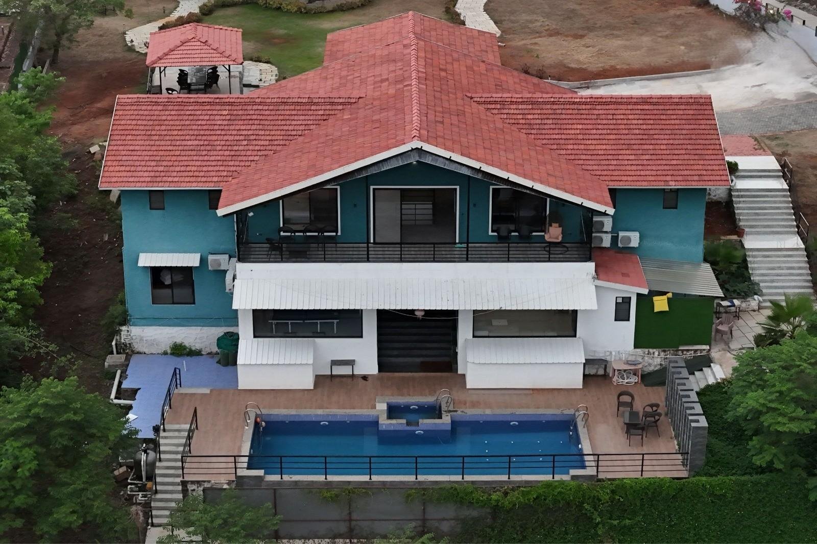 Amour 5BHK Pawna Lake x Solis Nature