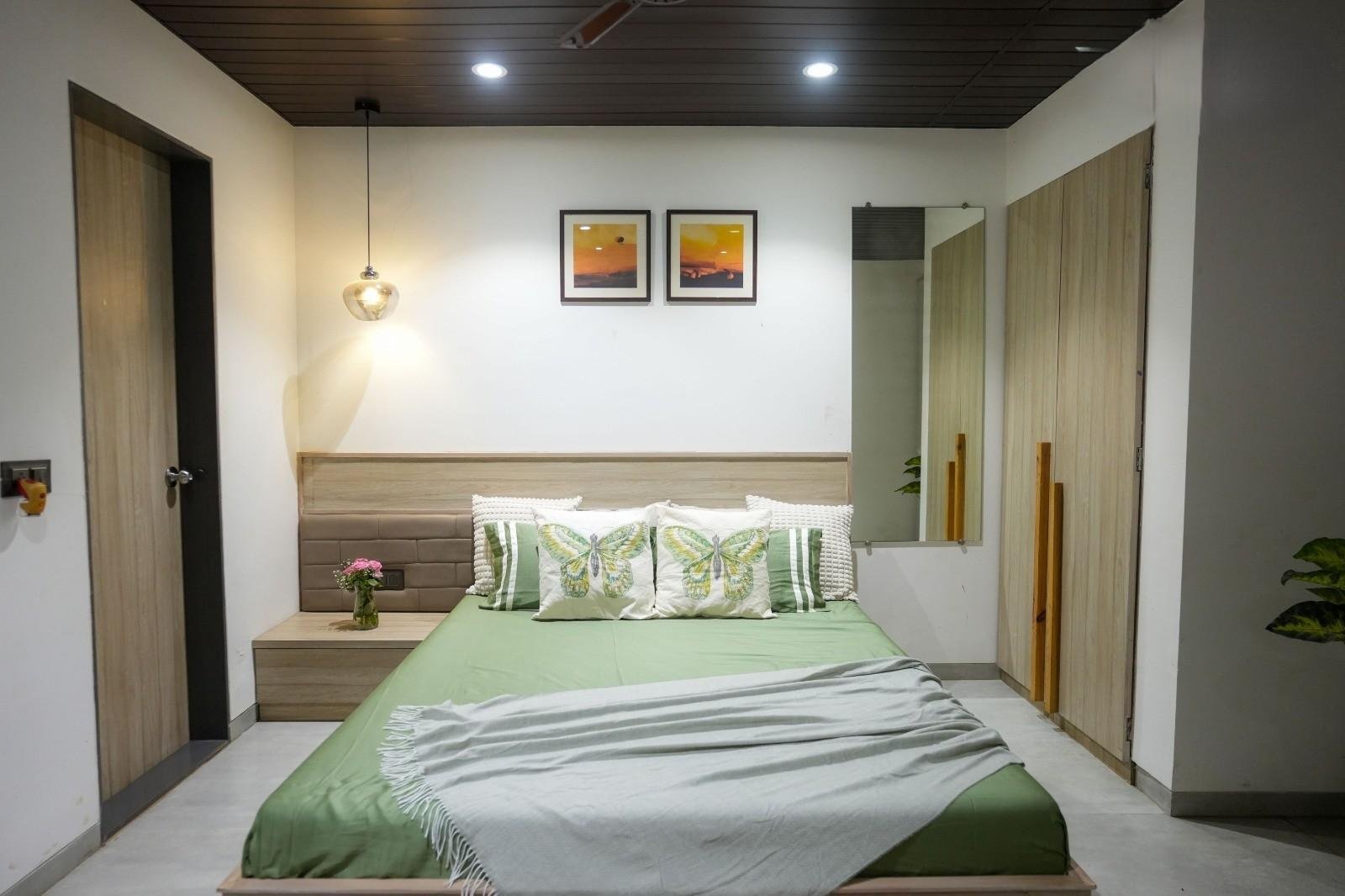 Amour 5BHK Pawna Lake x Solis Nature