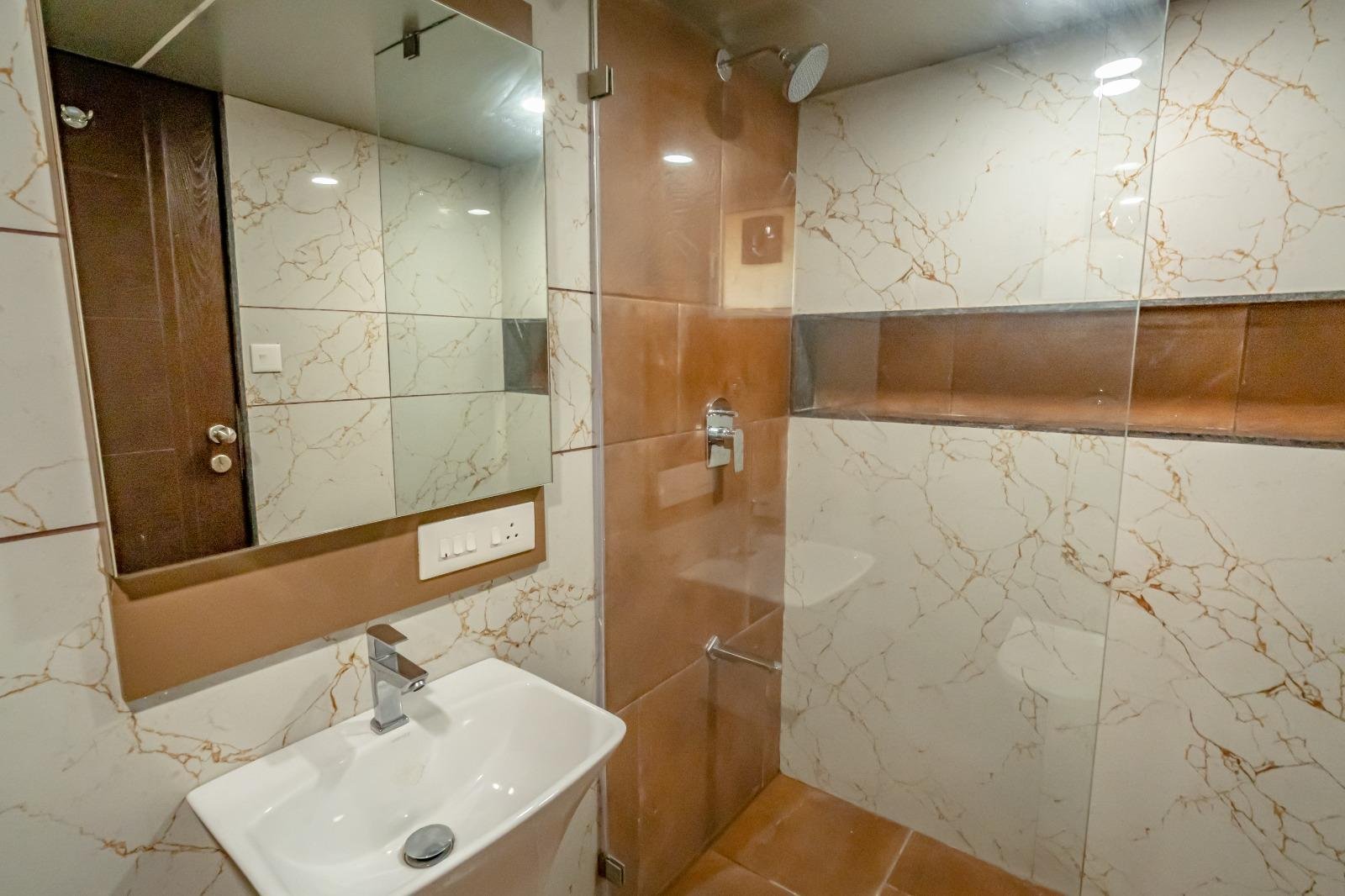 Olivia 5BHK x Solis Nature