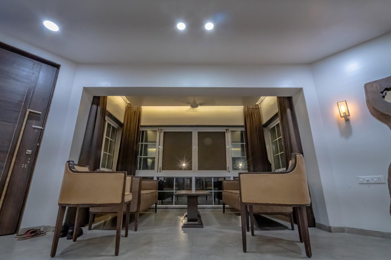 Olivia 5BHK x Solis Nature