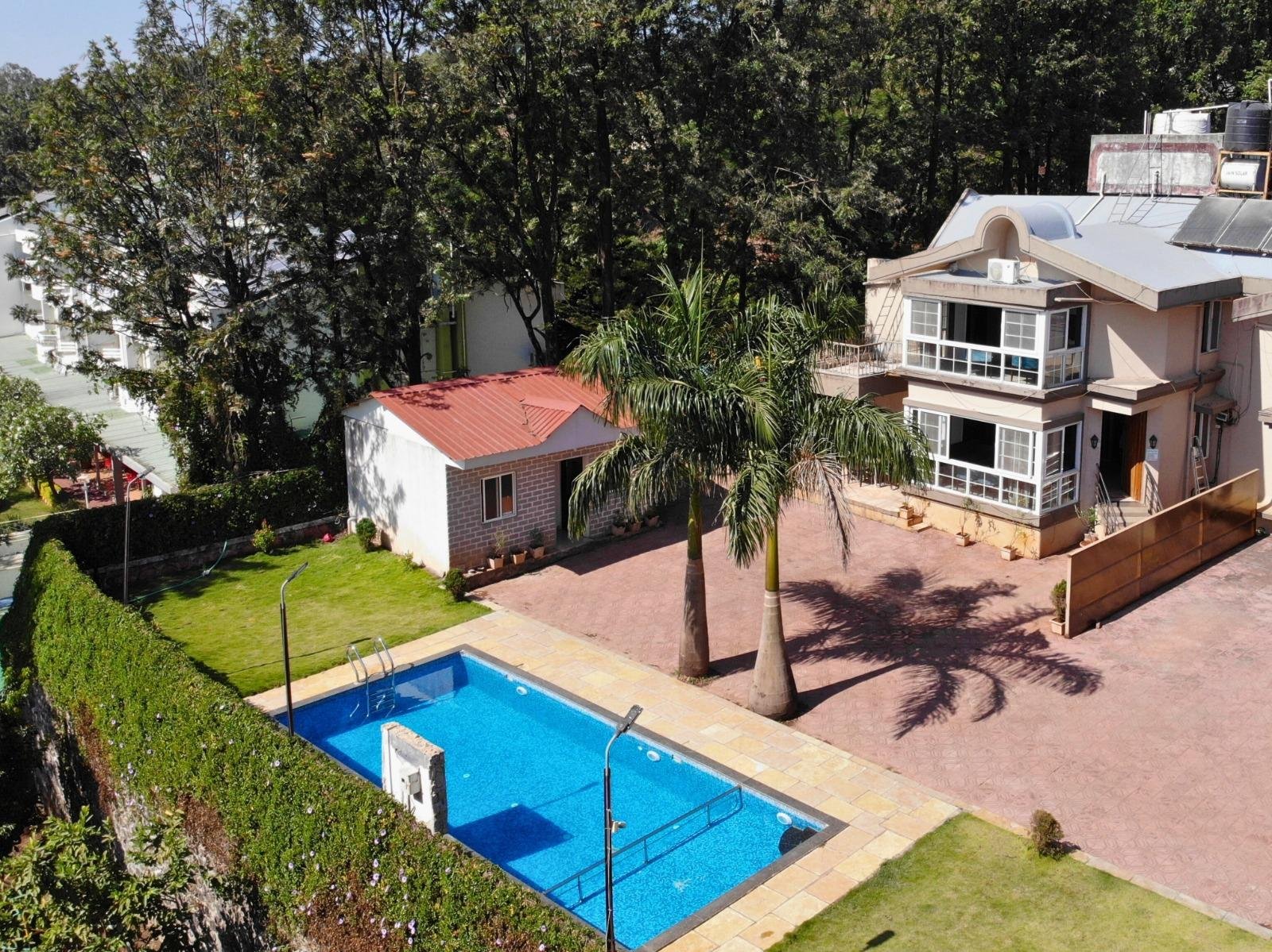 Olivia 5BHK x Solis Nature