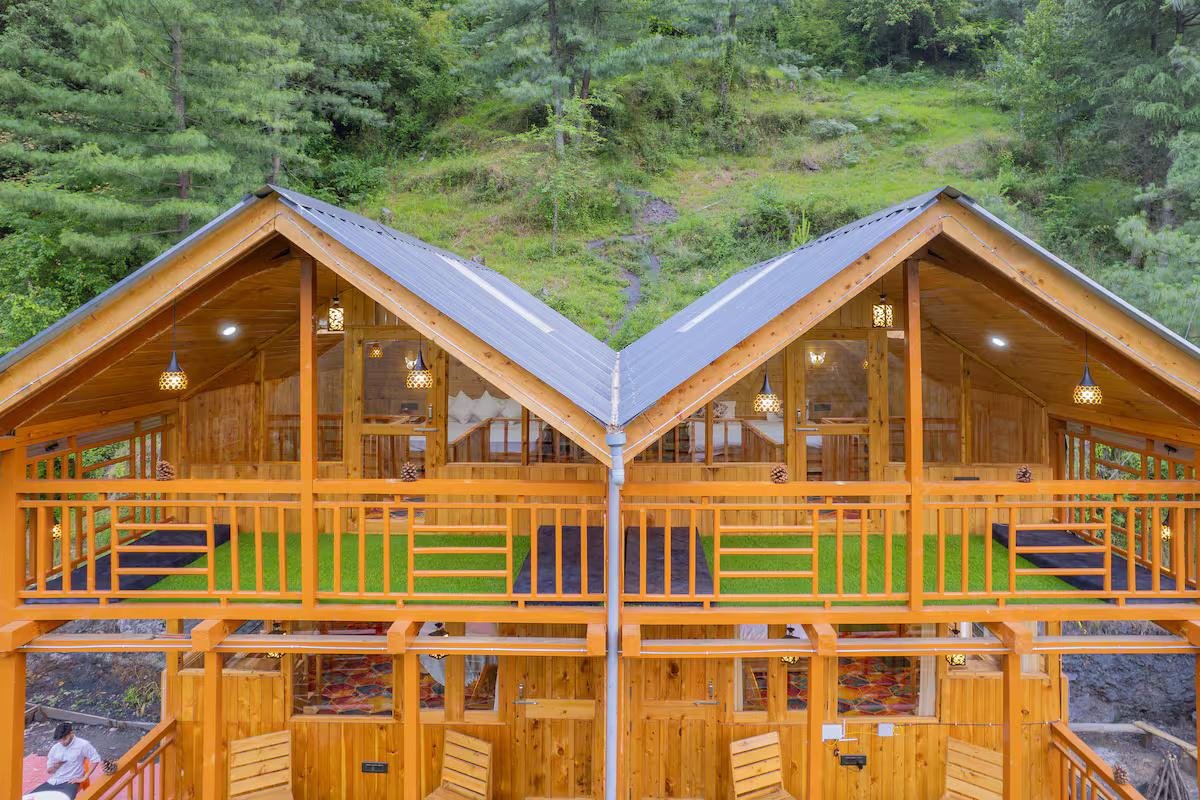 Spacious Waterfall Retreat for Families & Couples x Solis Nature