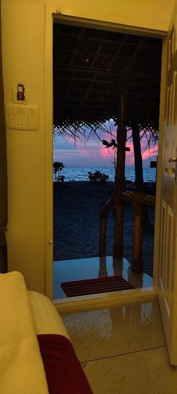 Bliss Beach Villa x Solis Nature