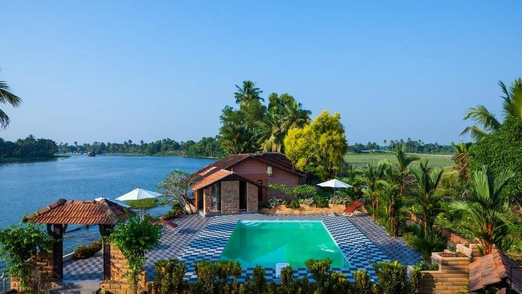 The Green Palace Health Resort x Solis Nature
