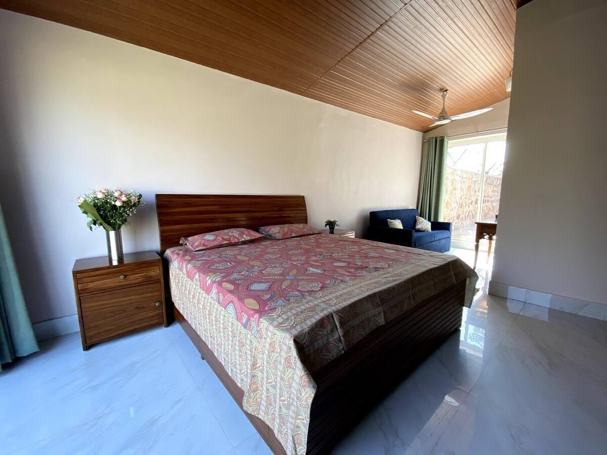Farm stay in Gurugram | Pet Friendly x Solis Nature