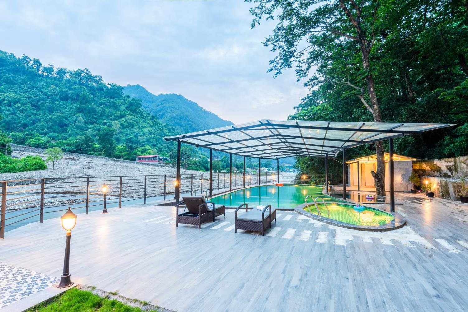 DLS Divine Resort and Spa x Solis Nature