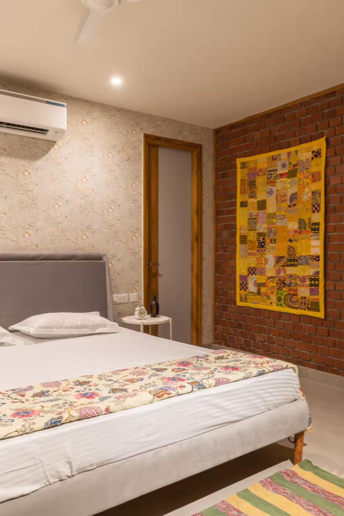 Lovely garden view private bedroom- Saur homestay x Solis Nature