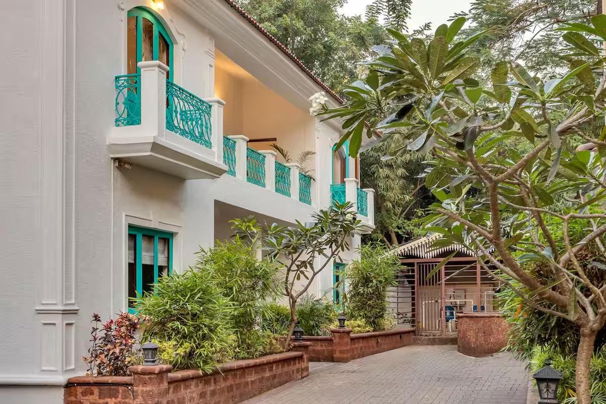 Tropical - 4 BHK Private Pool Villa x Solis Nature