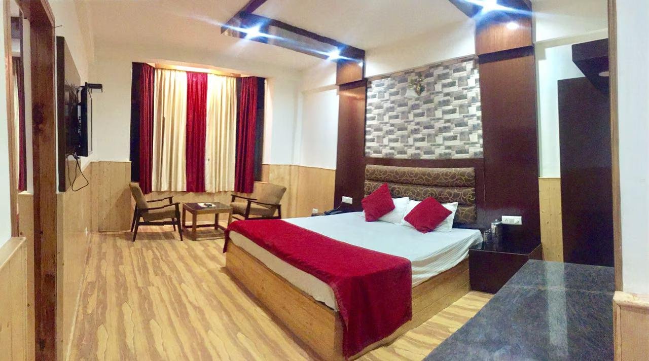 DLS Hotel Devlok x Solis Nature