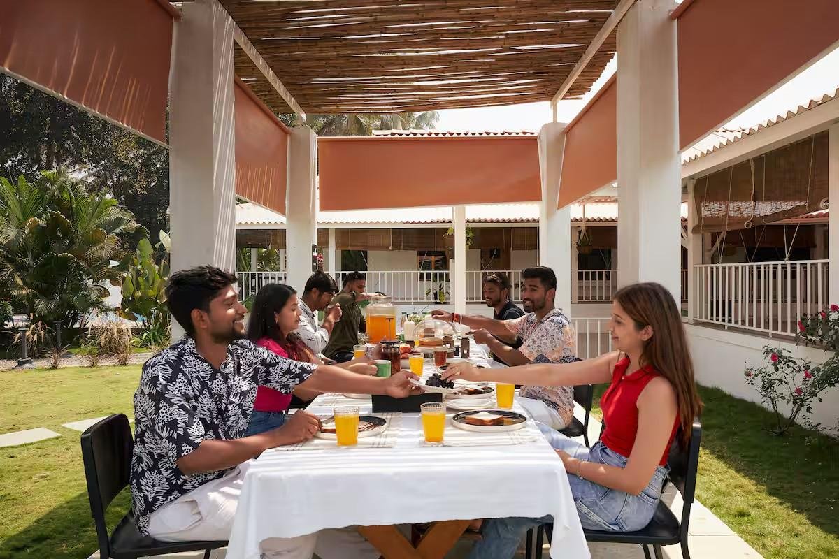 6bhk Villa Besides Beach Alibagh x Solis Nature