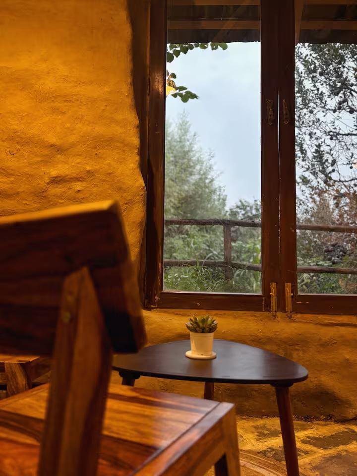 Jankis Commune Manali’s 1st Earthbag mud home x Solis Nature