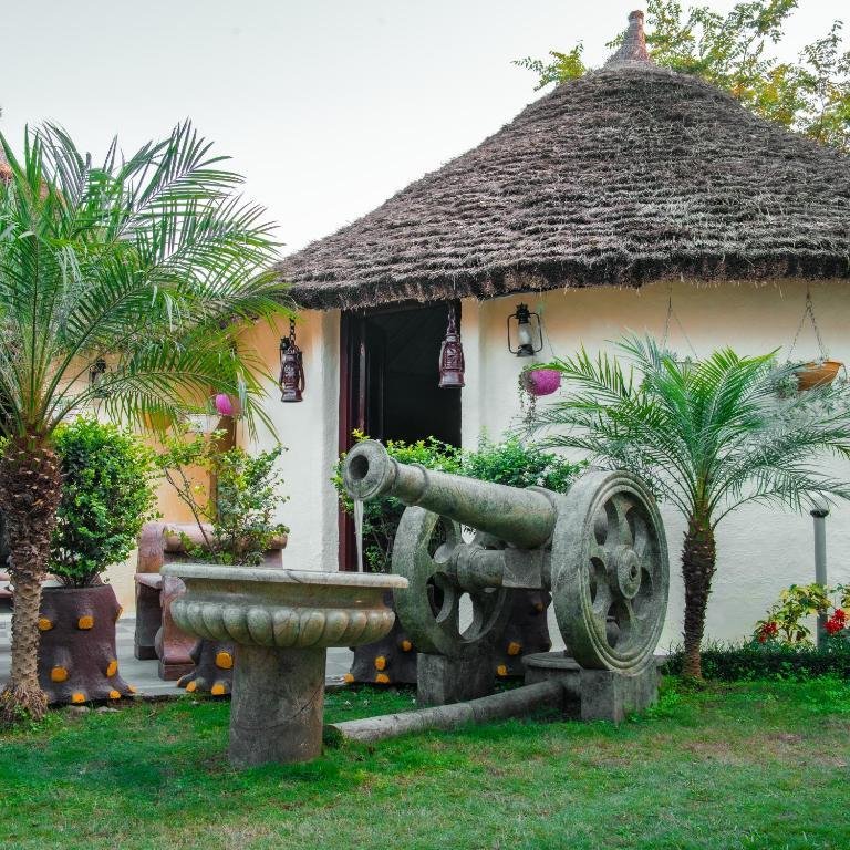 The Misty Bliss Cottages and Homestay x Solis Nature