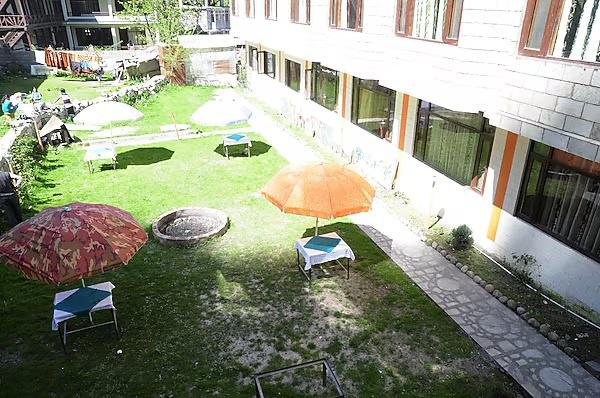 DLS Kapoor Resort x Solis Nature