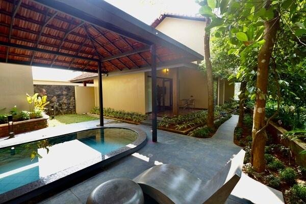 Tangerine Tales Boutique Resort x Solis Nature