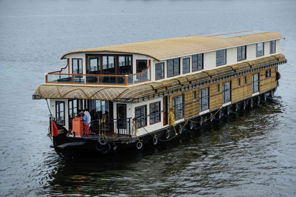 Ultra Luxury House Boat Alleppey By LexStays x Solis Nature