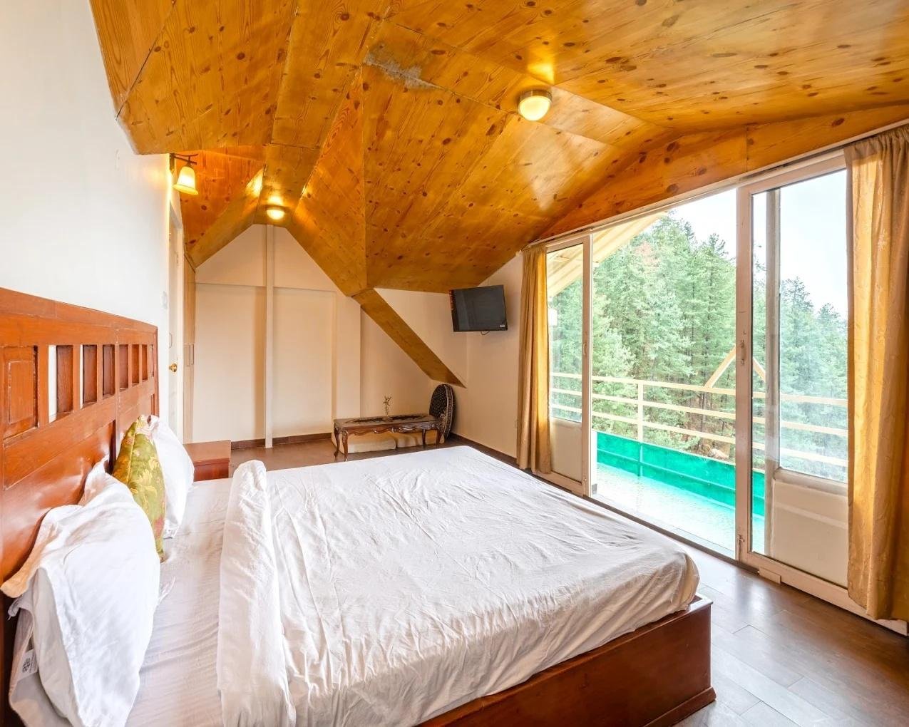 DLS SUNSTONE VILLA, MASHOBRA, SHIMLA x Solis Nature