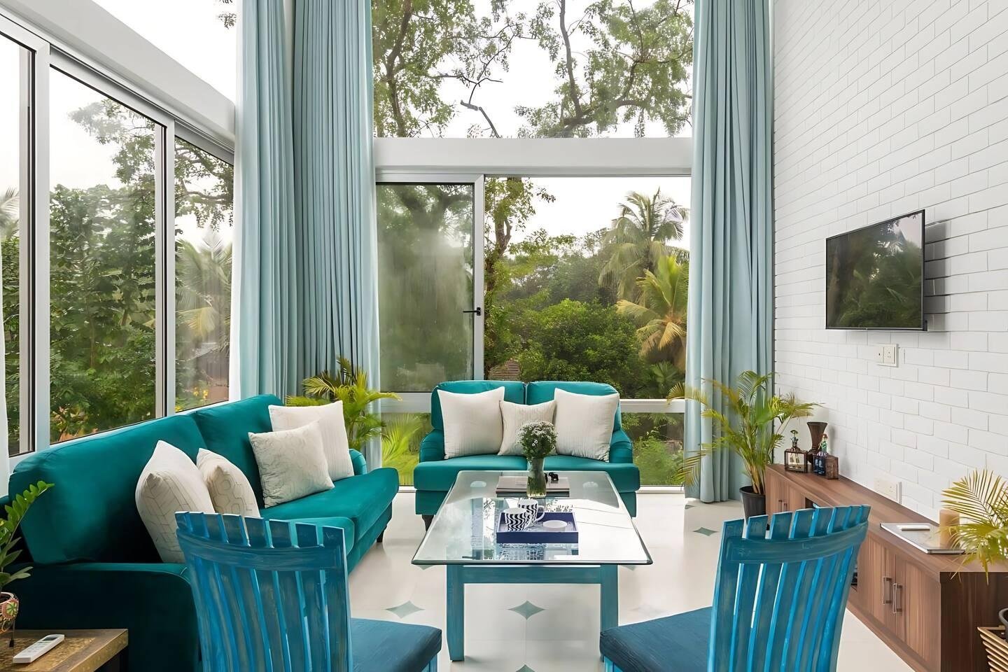 Boeing (I-3) by Savera Duplex with Pool | Near Beach x Solis Nature