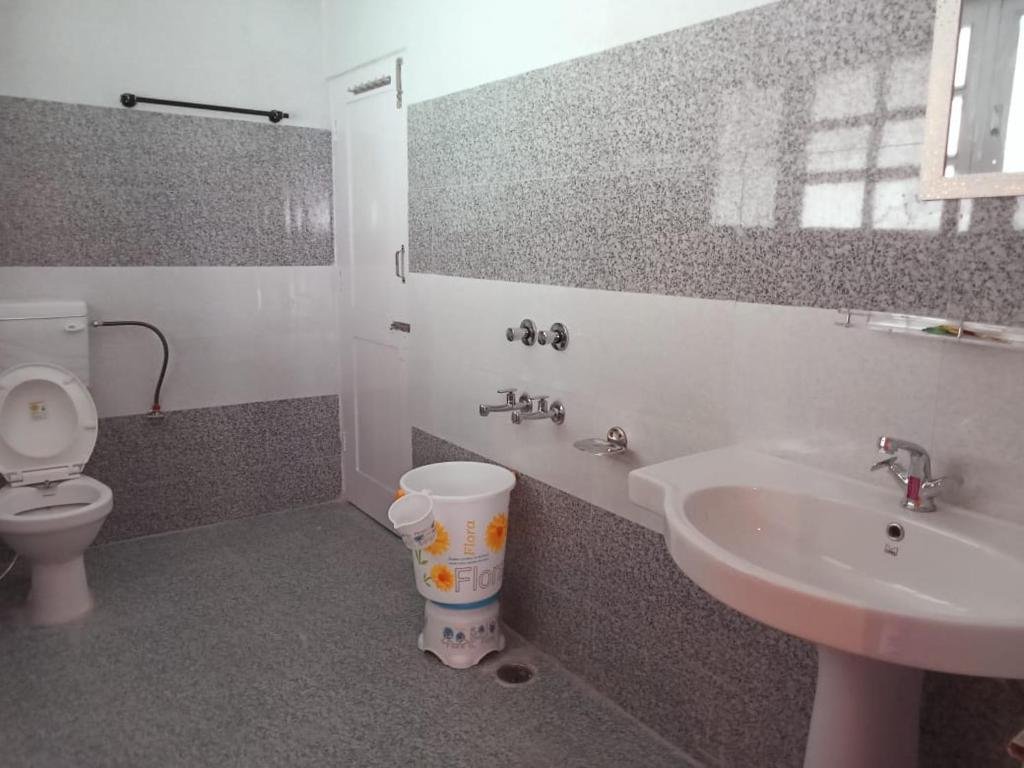 Guruchhaya hotel and cottages x Solis Nature