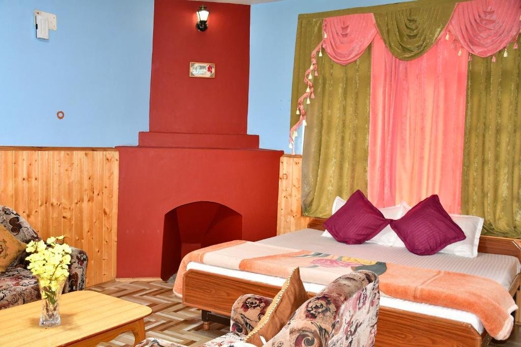 Guruchhaya hotel and cottages x Solis Nature