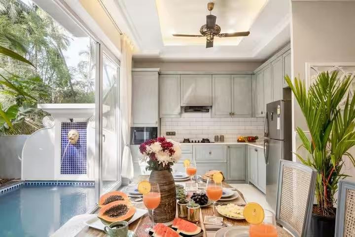Aqua - Luxury Private Pool Villa near Calangute x Solis Nature