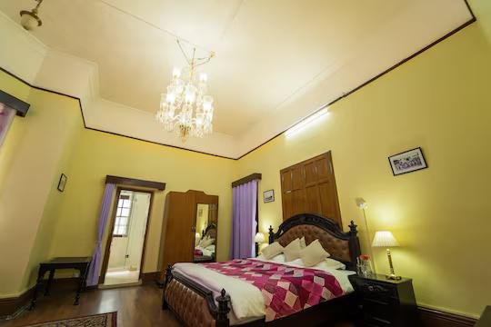 Balrampur House Heritage Hotels in Nainital x Solis Nature