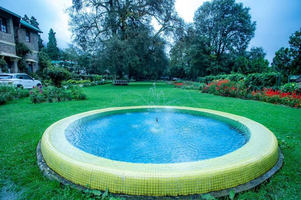 Balrampur House Heritage Hotels in Nainital x Solis Nature
