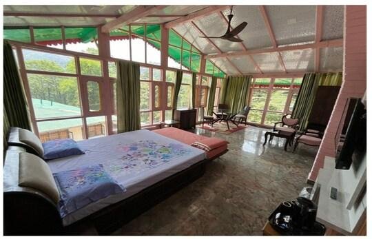 Paravyom An Exquisite Villa x Solis Nature