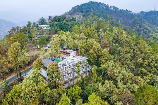 The First view Resort, Lansdowne x Solis Nature