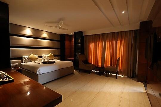 The Latitude luxury , Haridwar x Solis Nature
