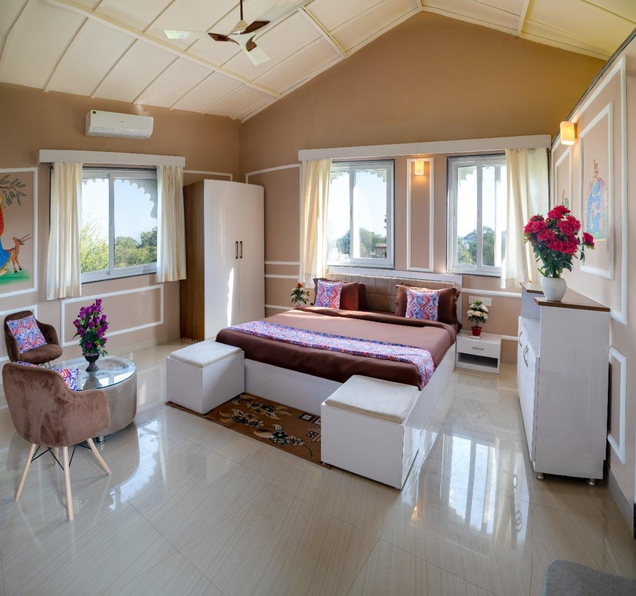 Bells Bungalow x Solis Nature