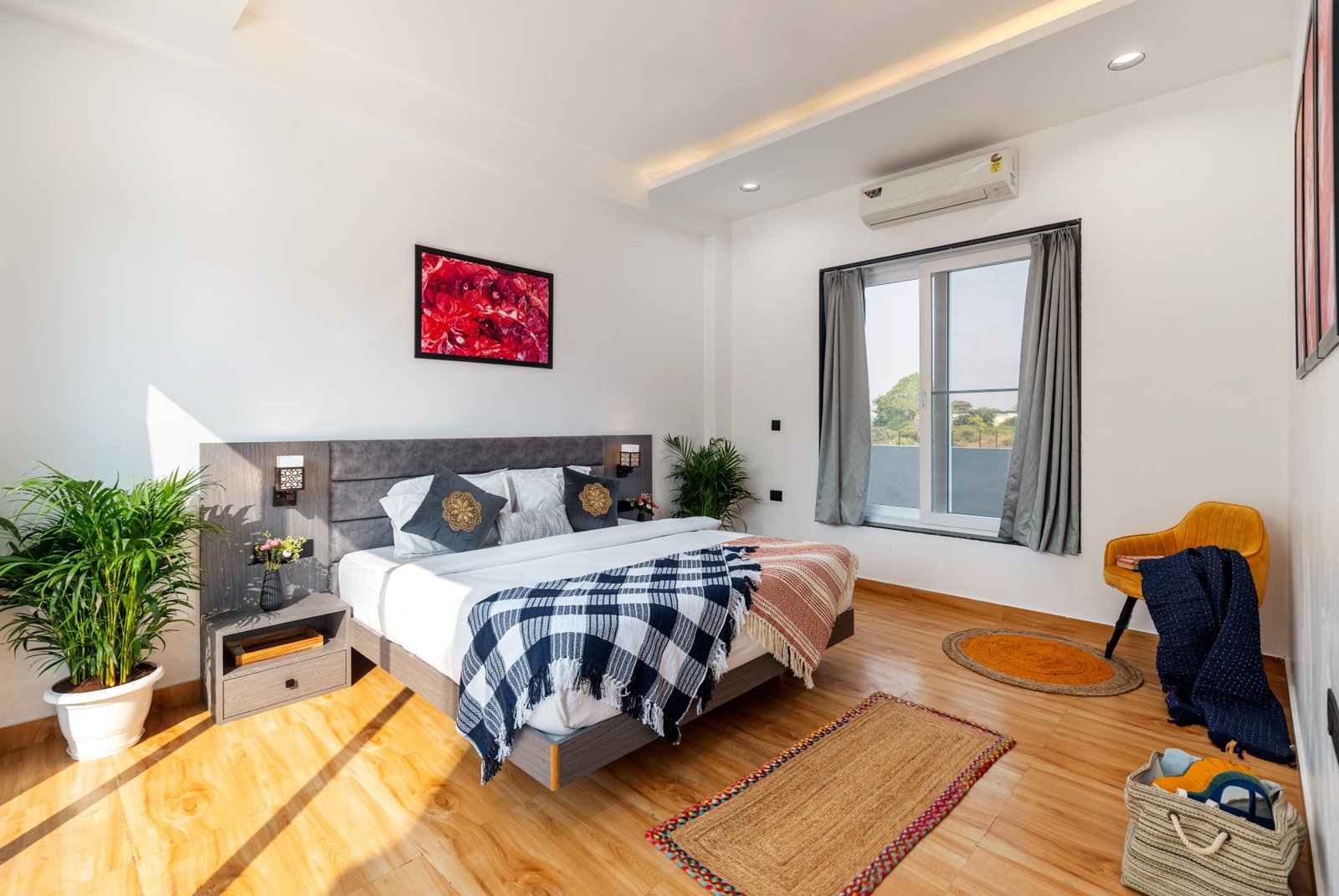 Villa Festiva x Solis Nature