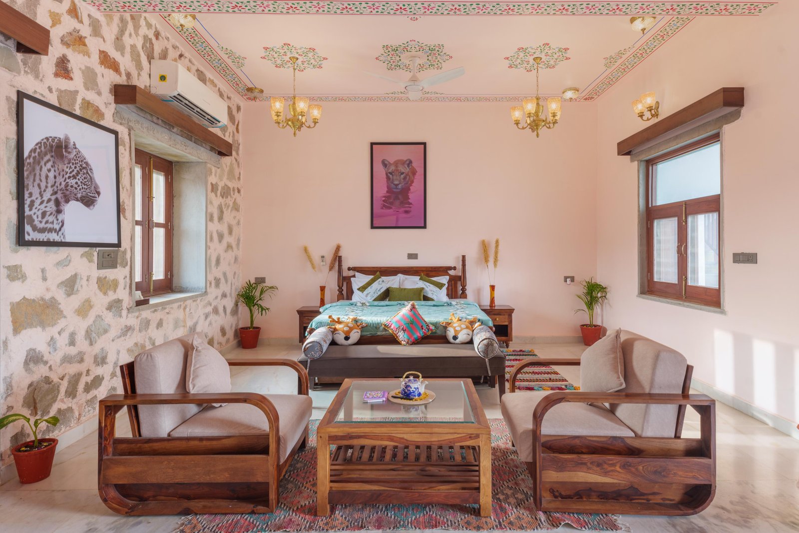 Bagh Haveli x Solis Nature