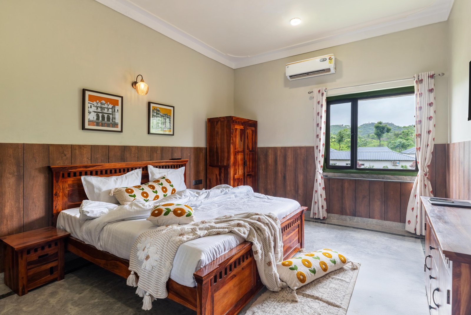 Prakrut Villa x Solis Nature