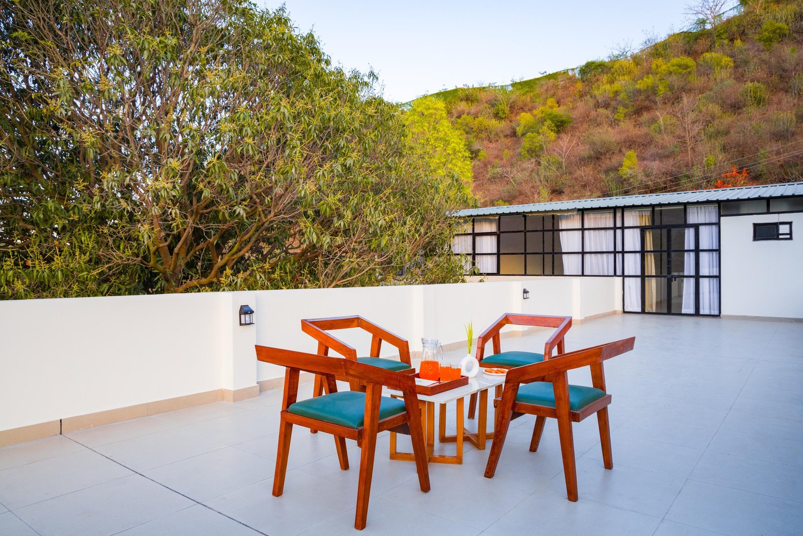 Jade Arbour x Solis Nature