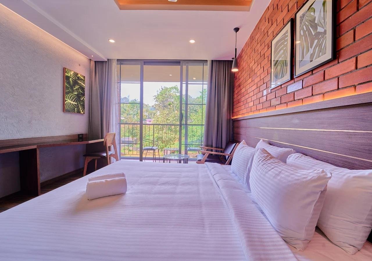 The Saray Munnar by VOYE HOMES x Solis Nature