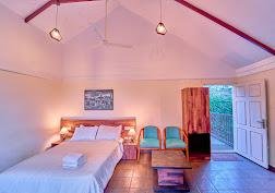 Areva Inn Resort Munnar by VOYE HOMES x Solis Nature