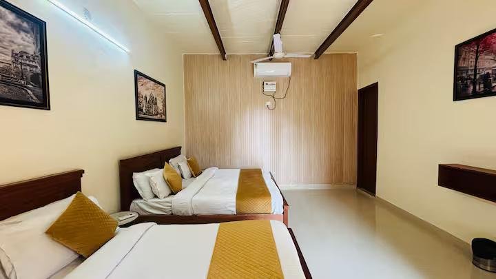 Ananda Bagh by UMR | 4BHK-Pool Farm in Gurgaon x Solis Nature